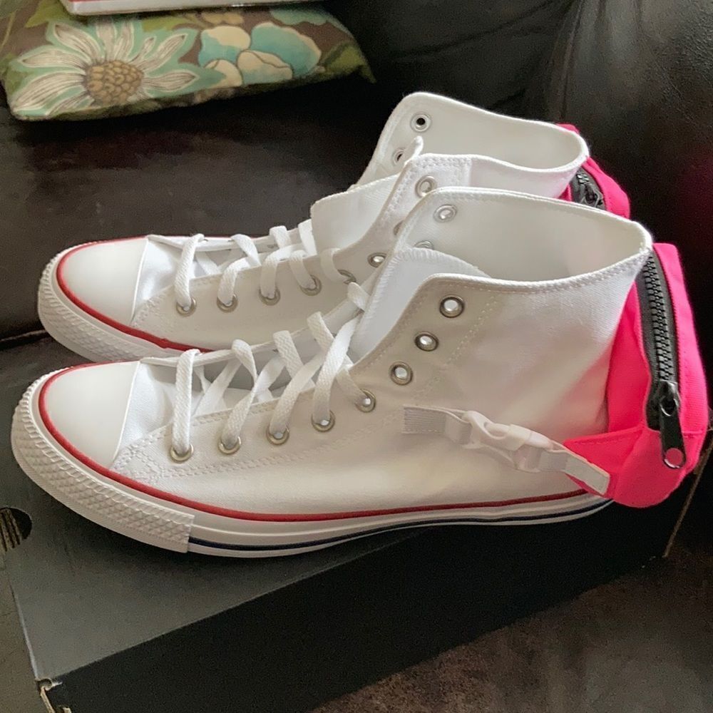 Converse CTAS Buckle Up Hi Tops